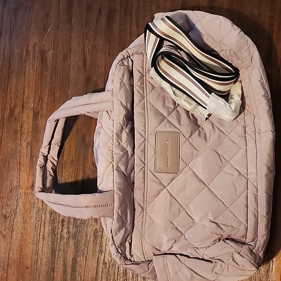 Marc Jacobs Weekender Bag - Picture 6 of 12